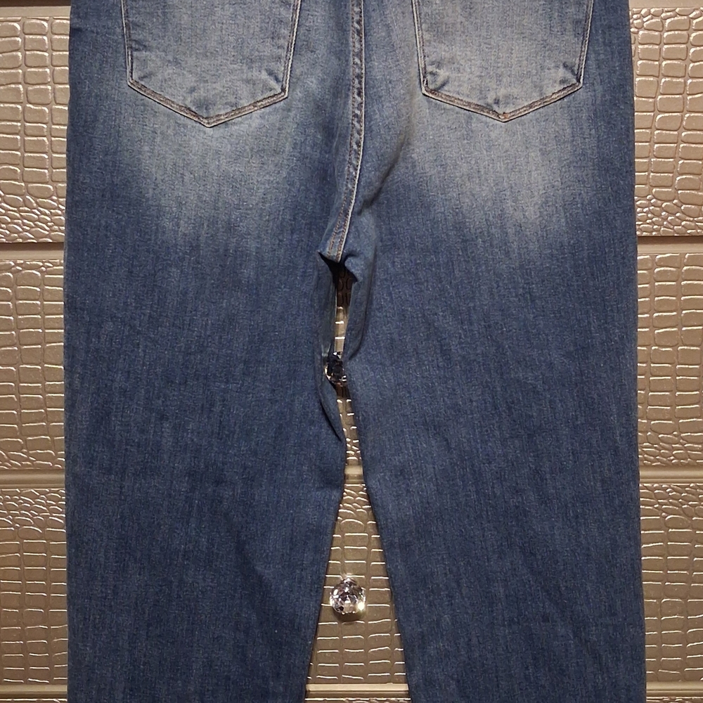 Straight Leg Women's Jeans in Blue